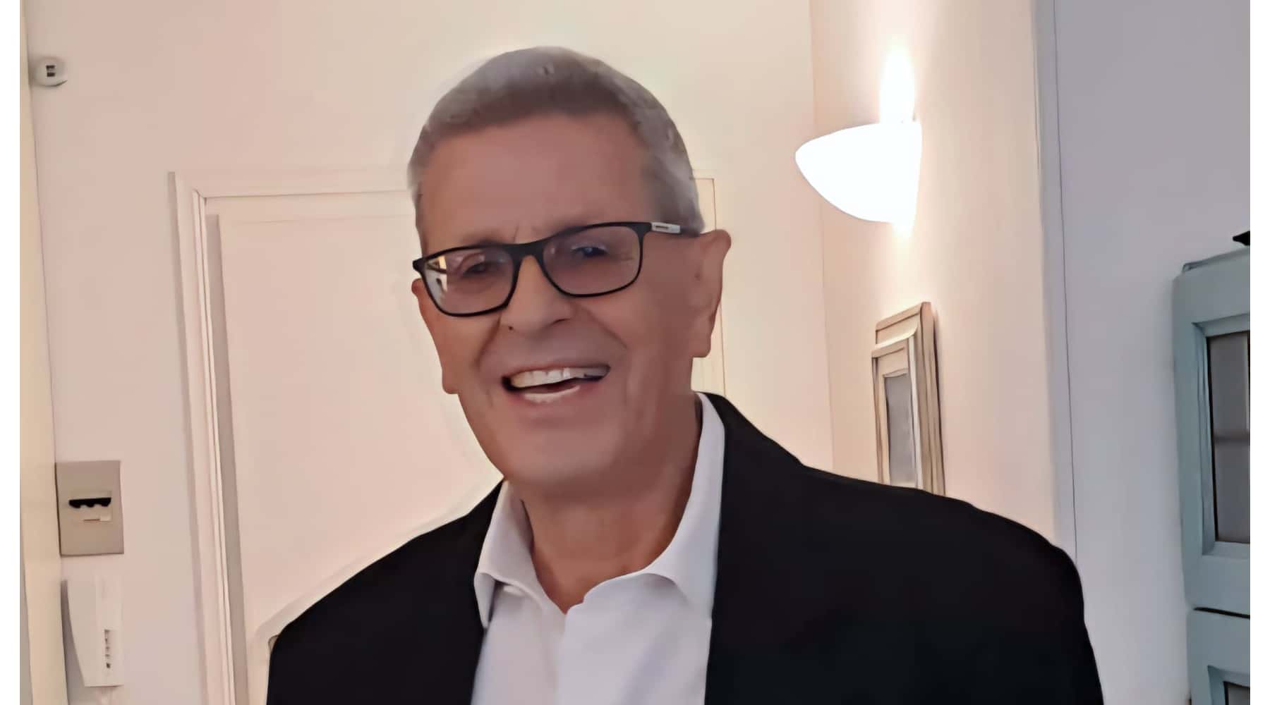 Clicca per accedere all'articolo Medico di famiglia per 45 anni: il Dottor Giuseppe Labati premiato con il "Lions d'Oro"